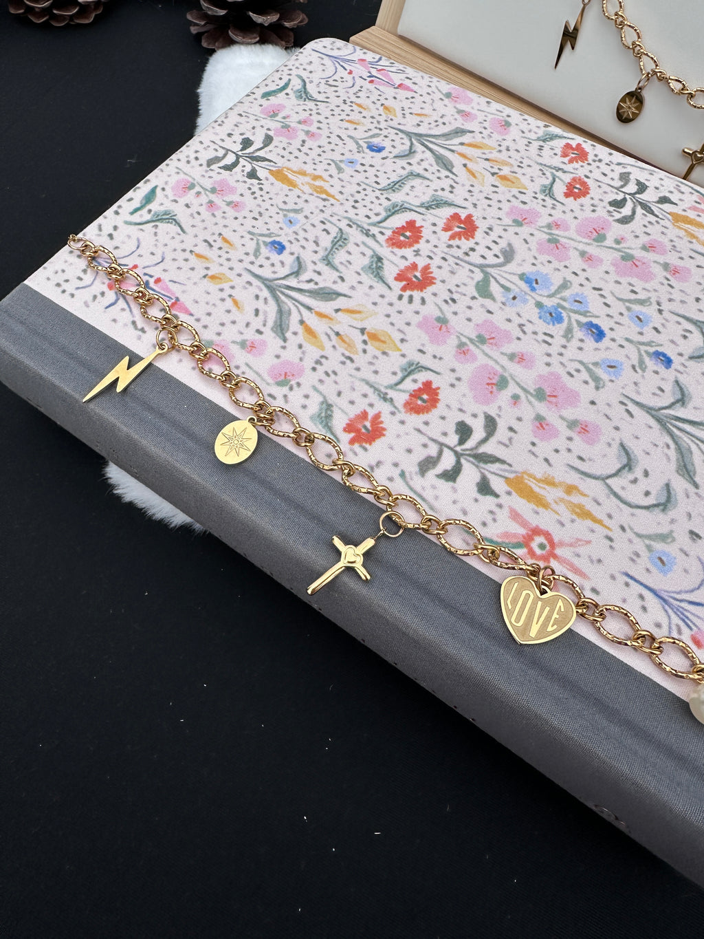 Oval Chain Bible Bookmark